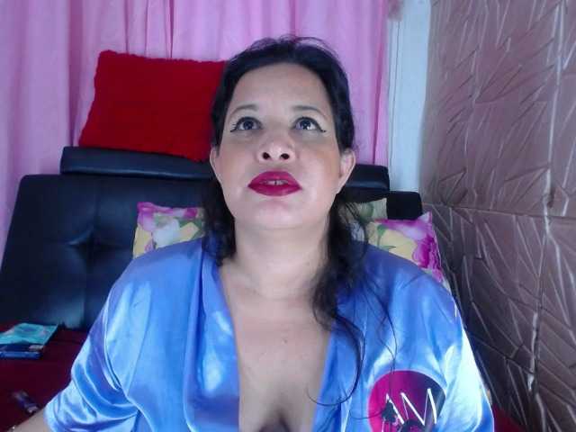 Camila-milf