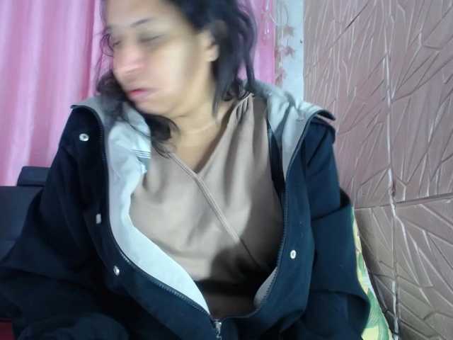 Camila-milf