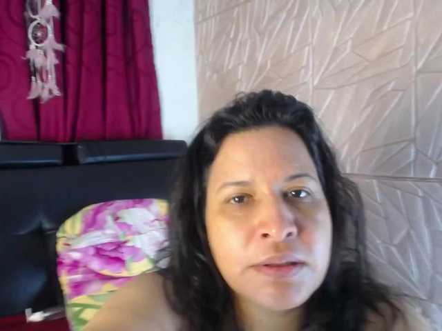 Camila-milf