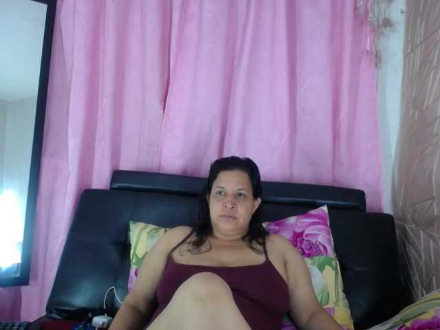 Camila-milf