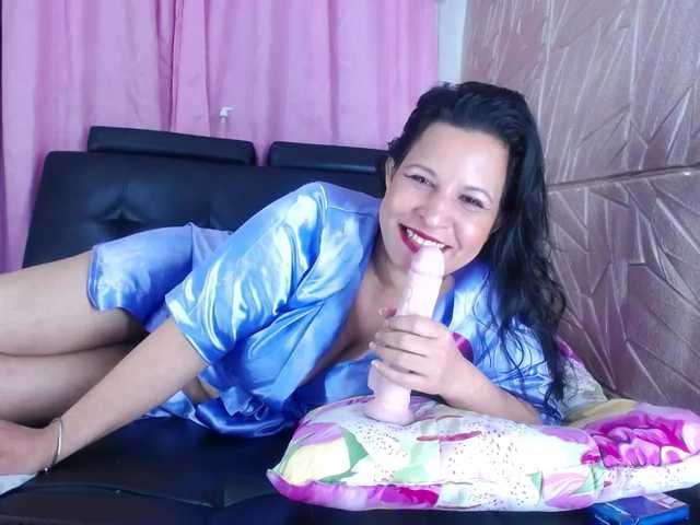 Camila-milf