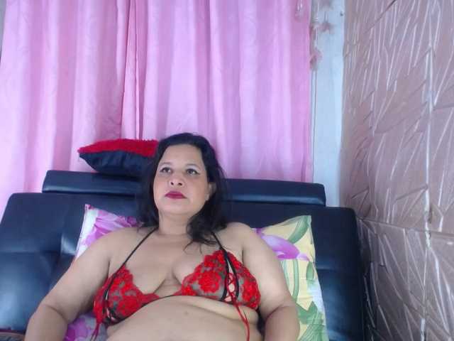 Camila-milf