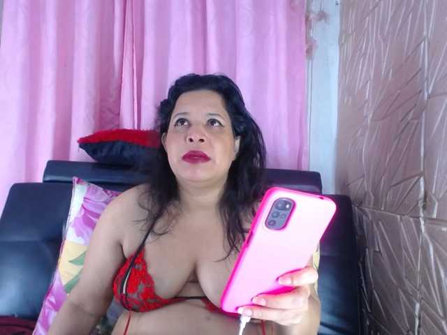 Camila-milf