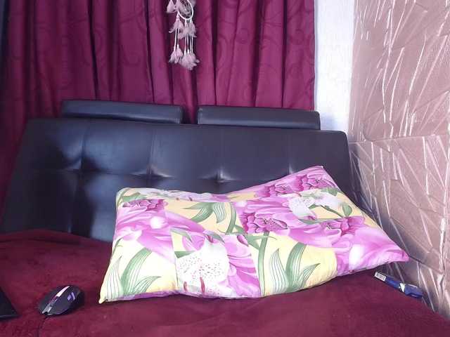 Camila-milf Live Cam on BongaCams
