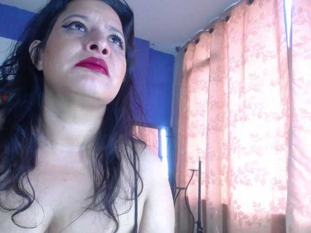 Camila-milf