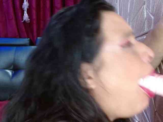 Camila-milf webcam