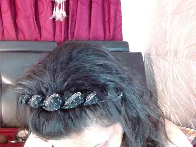 Camila-milf webcam