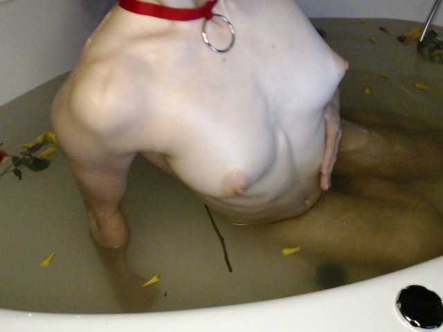 EveLiakas live cam on BongaCams
