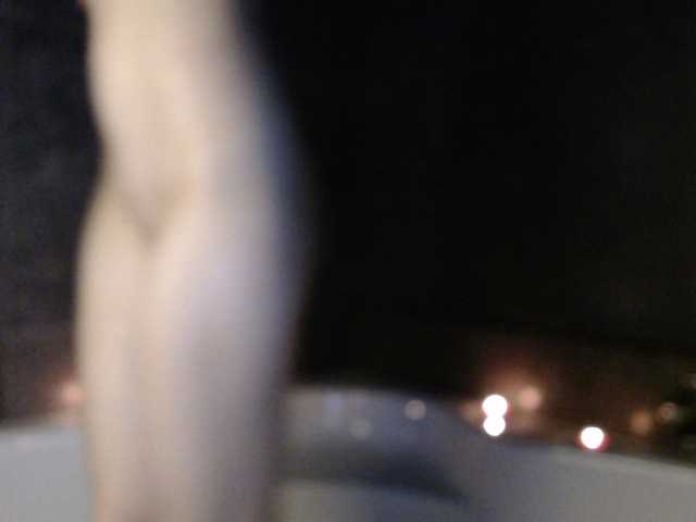 EveLiakas live cam on BongaCams
