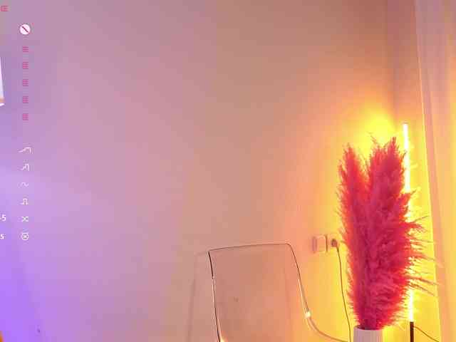 ChiaraLuna Sex Cam Show