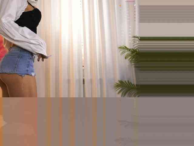 ChiaraLuna Sex Cam Show