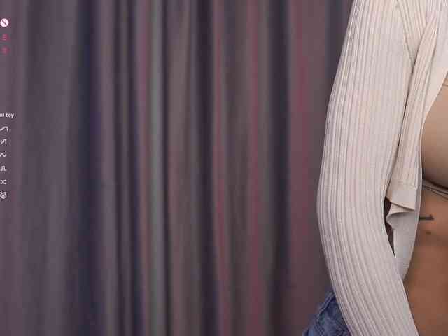 ChiaraLuna Live Webcam on BongaCams