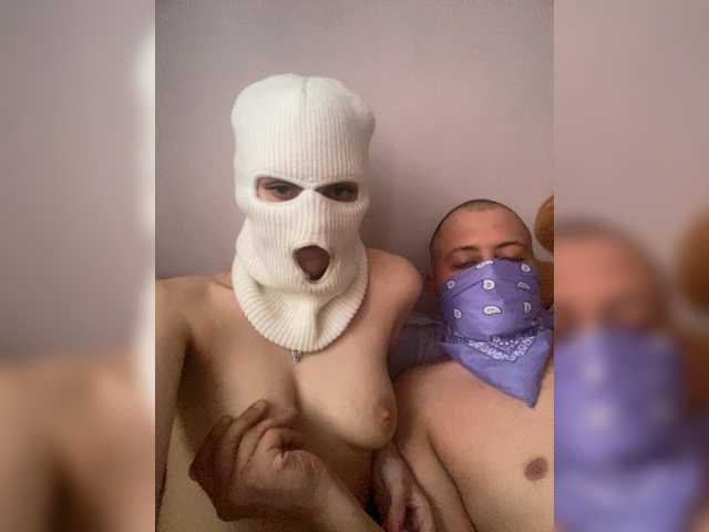 Tvix1-Tvix2 live cam on BongaCams