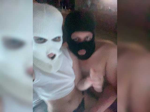 Tvix1-Tvix2 live cam on BongaCams