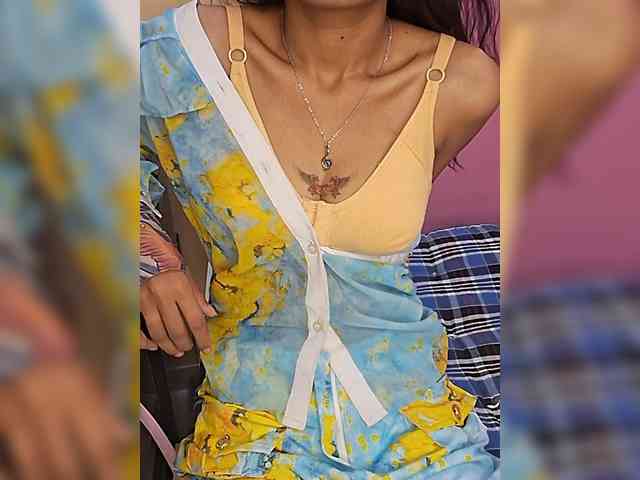 AngelRiya webcam