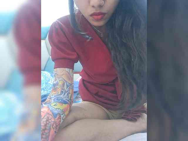 AngelRiya webcam