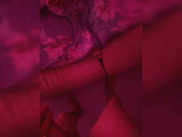 Gogi007 webcam