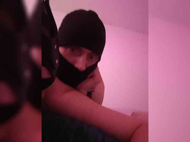 Gogi007 webcam