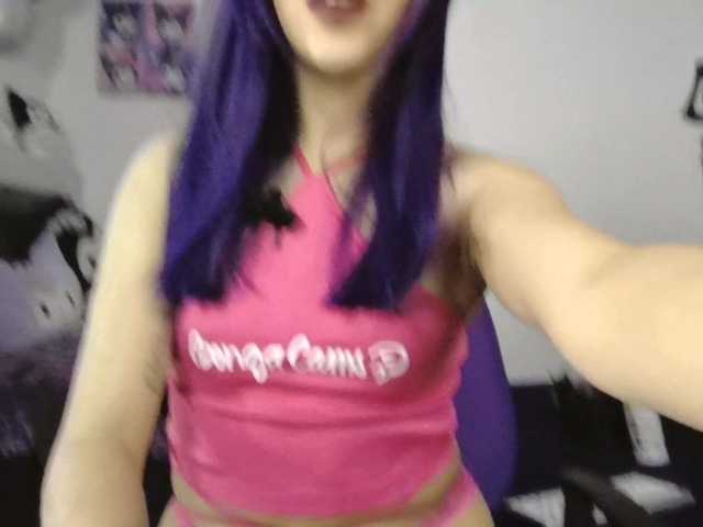 Emilyroth live cam on BongaCams