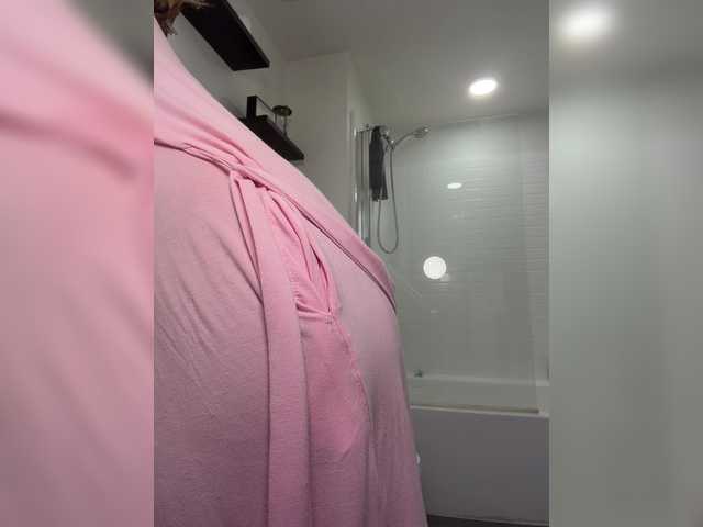 LunaCarmel809