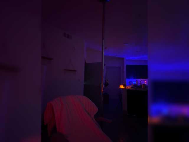 LunaCarmel809