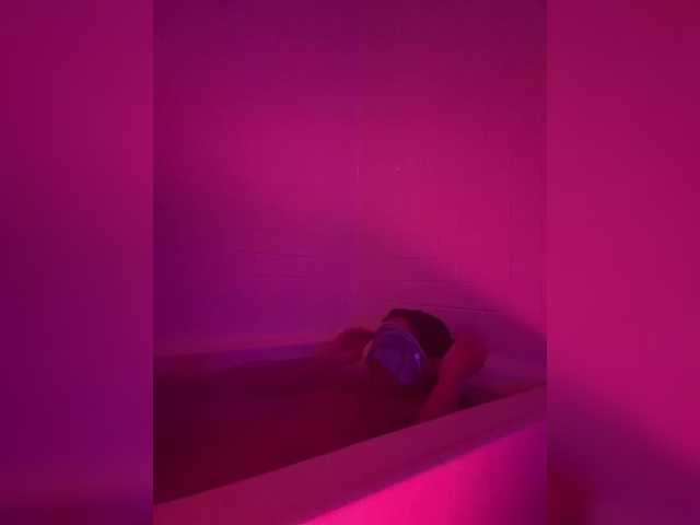 LunaCarmel809
