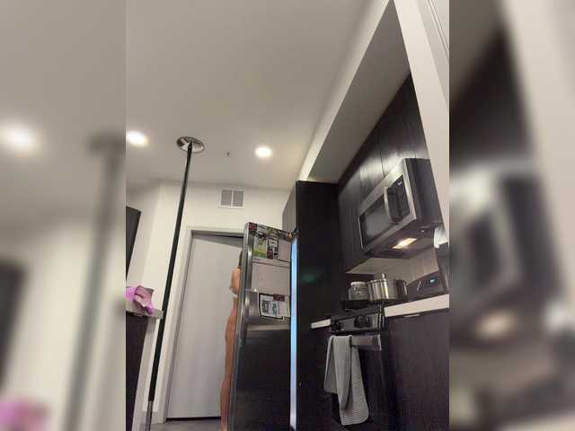 LunaCarmel809 live cam on BongaCams