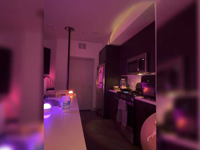 LunaCarmel809