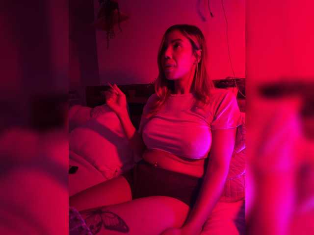 LunaCarmel809 live webcam show
