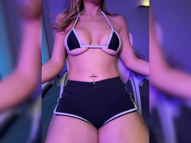 LunaCarmel809