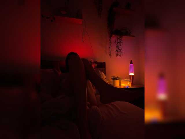 LunaCarmel809 live cam on BongaCams