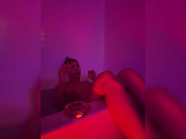 LunaCarmel809