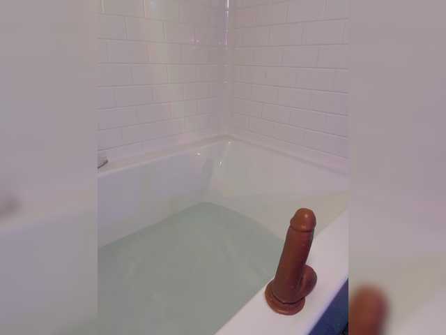 LunaCarmel809