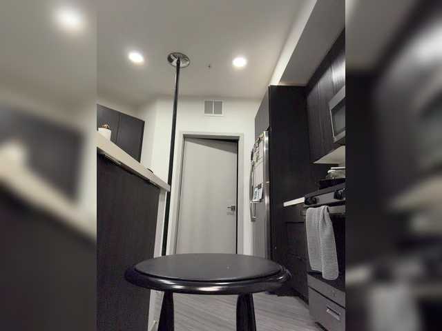 LunaCarmel809