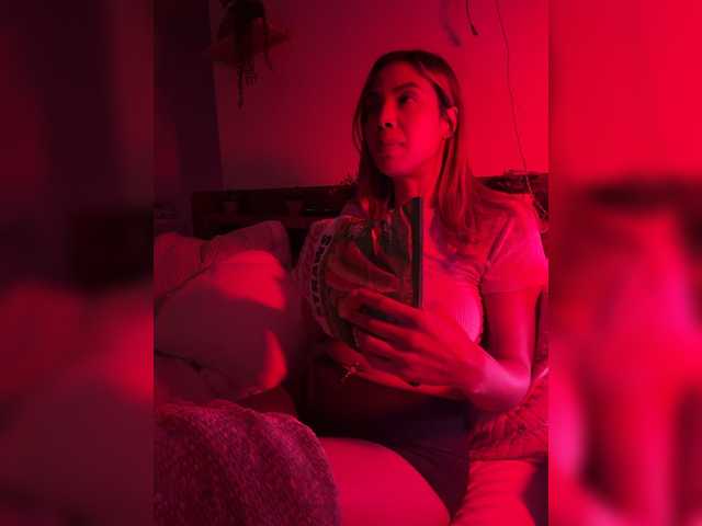 LunaCarmel809 live webcam show