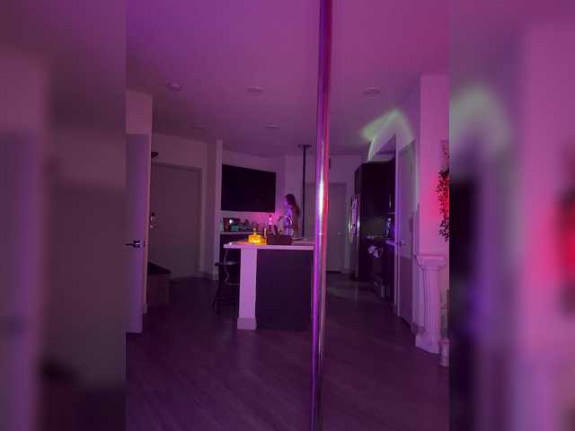 LunaCarmel809
