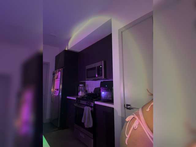 LunaCarmel809 live cam