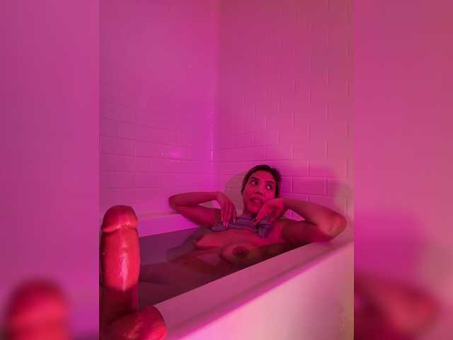 LunaCarmel809