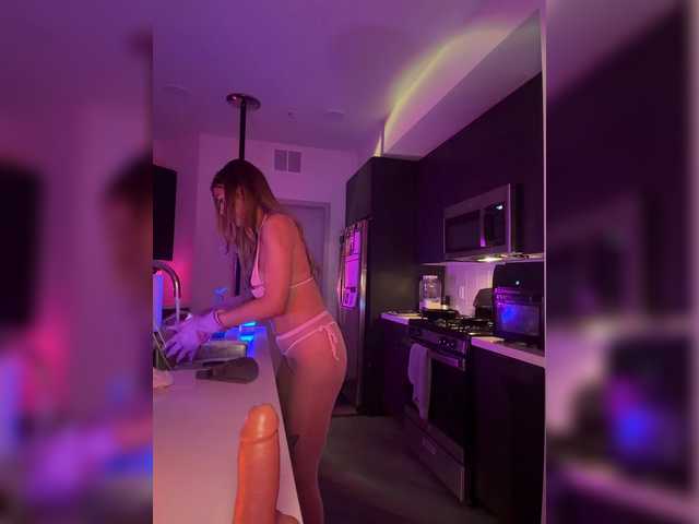 LunaCarmel809