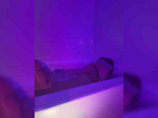 LunaCarmel809