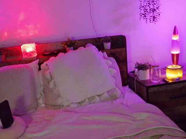 LunaCarmel809 Live Webcam on BongaCams