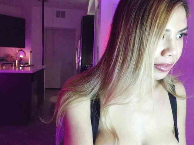 LunaCarmel809