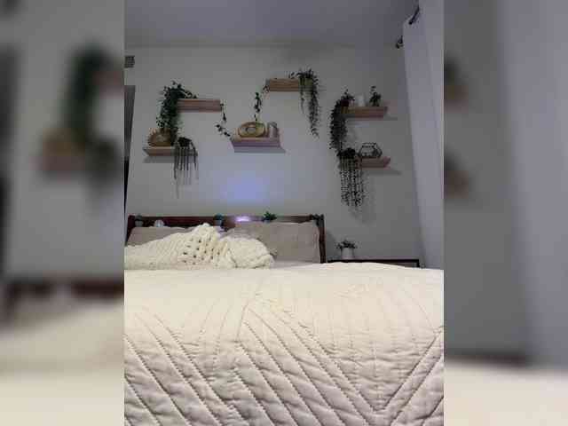 LunaCarmel809