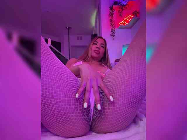 LunaCarmel809