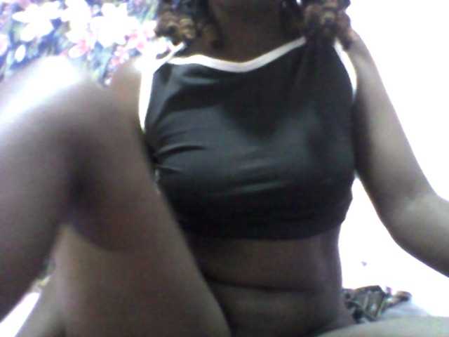 PetiteTemptress Live Cam on BongaCams