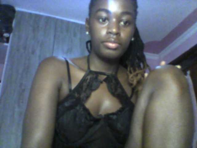 PetiteTemptress live cam on BongaCams