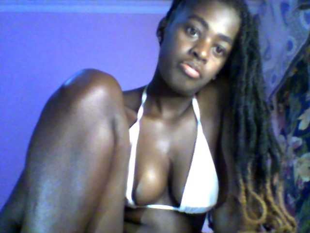 PetiteTemptress live cam on BongaCams