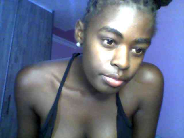 PetiteTemptress webcam