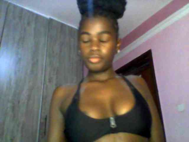 PetiteTemptress webcam
