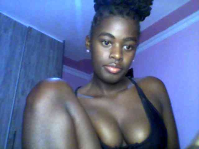 PetiteTemptress webcam